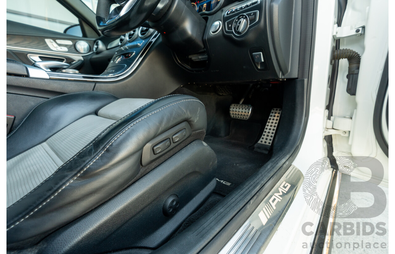 07/2015 Mercedes Benz C63 S AMG 205 4d Wagon Diamond White / Matte Black Wrap Twin Turbo V8 4.0L