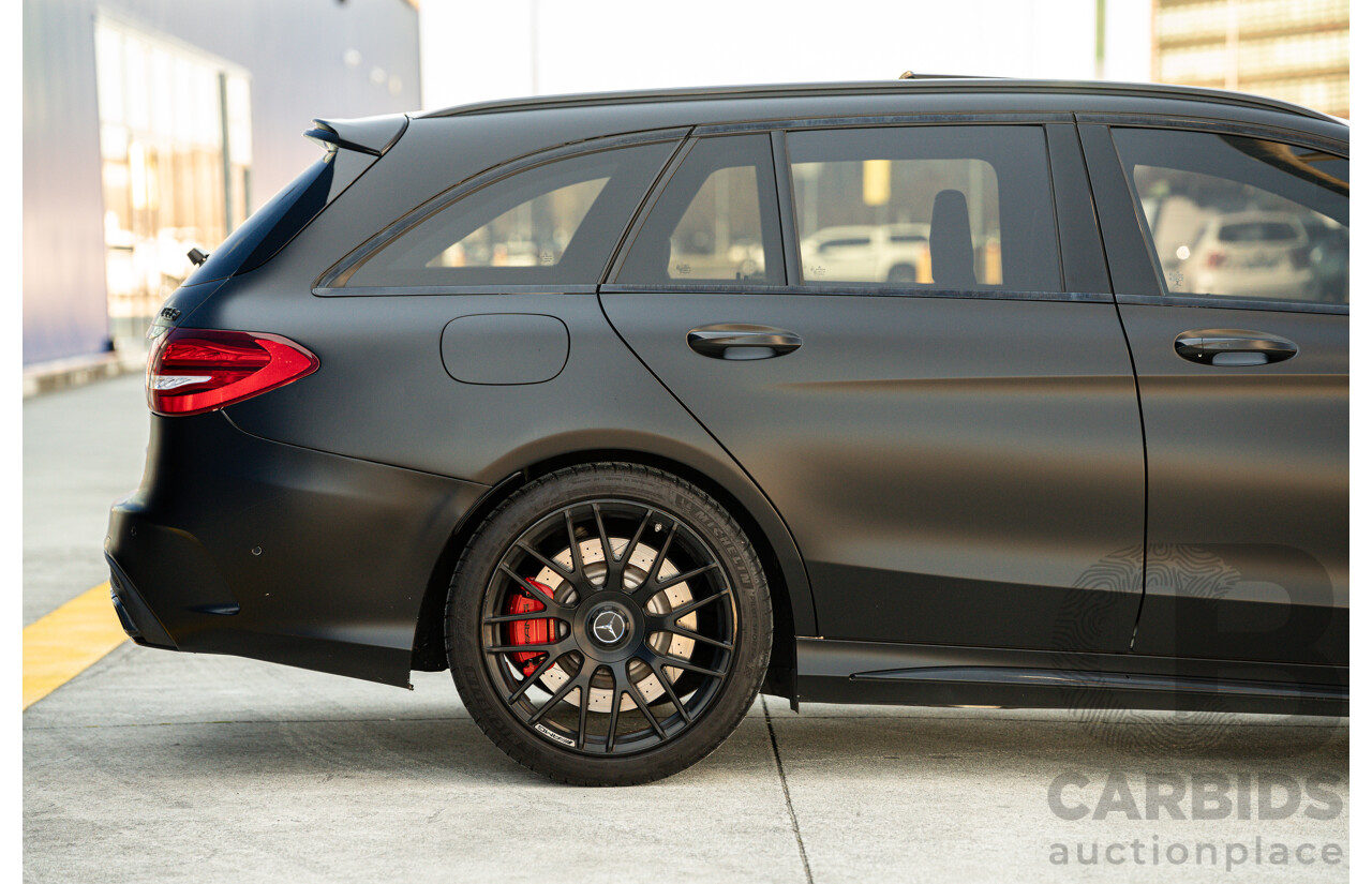 07/2015 Mercedes Benz C63 S AMG 205 4d Wagon Diamond White / Matte Black Wrap Twin Turbo V8 4.0L
