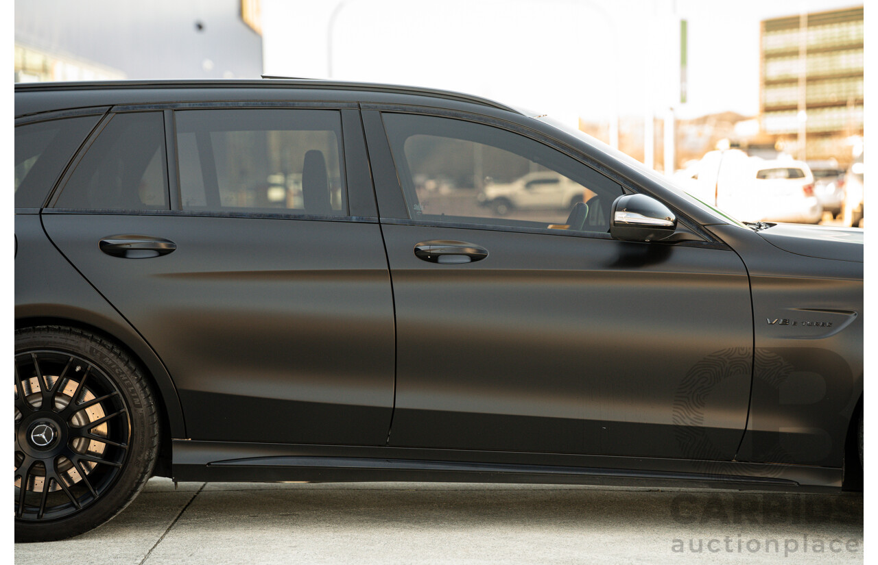 07/2015 Mercedes Benz C63 S AMG 205 4d Wagon Diamond White / Matte Black Wrap Twin Turbo V8 4.0L