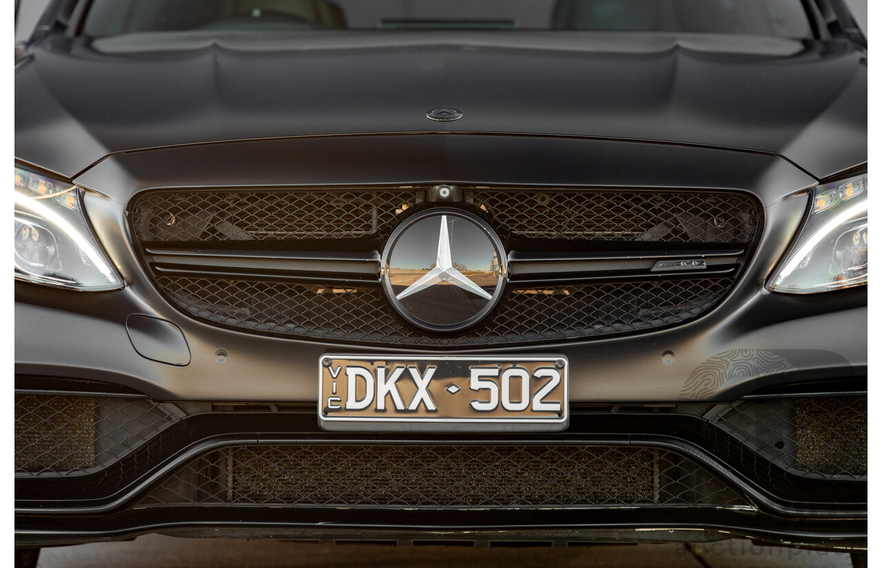 07/2015 Mercedes Benz C63 S AMG 205 4d Wagon Diamond White / Matte Black Wrap Twin Turbo V8 4.0L