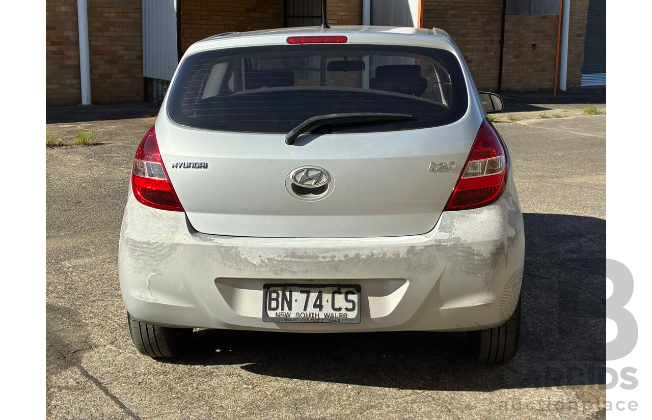 11/2011 Hyundai I20 Active PB MY12 3d Hatchback Silver 1.4L