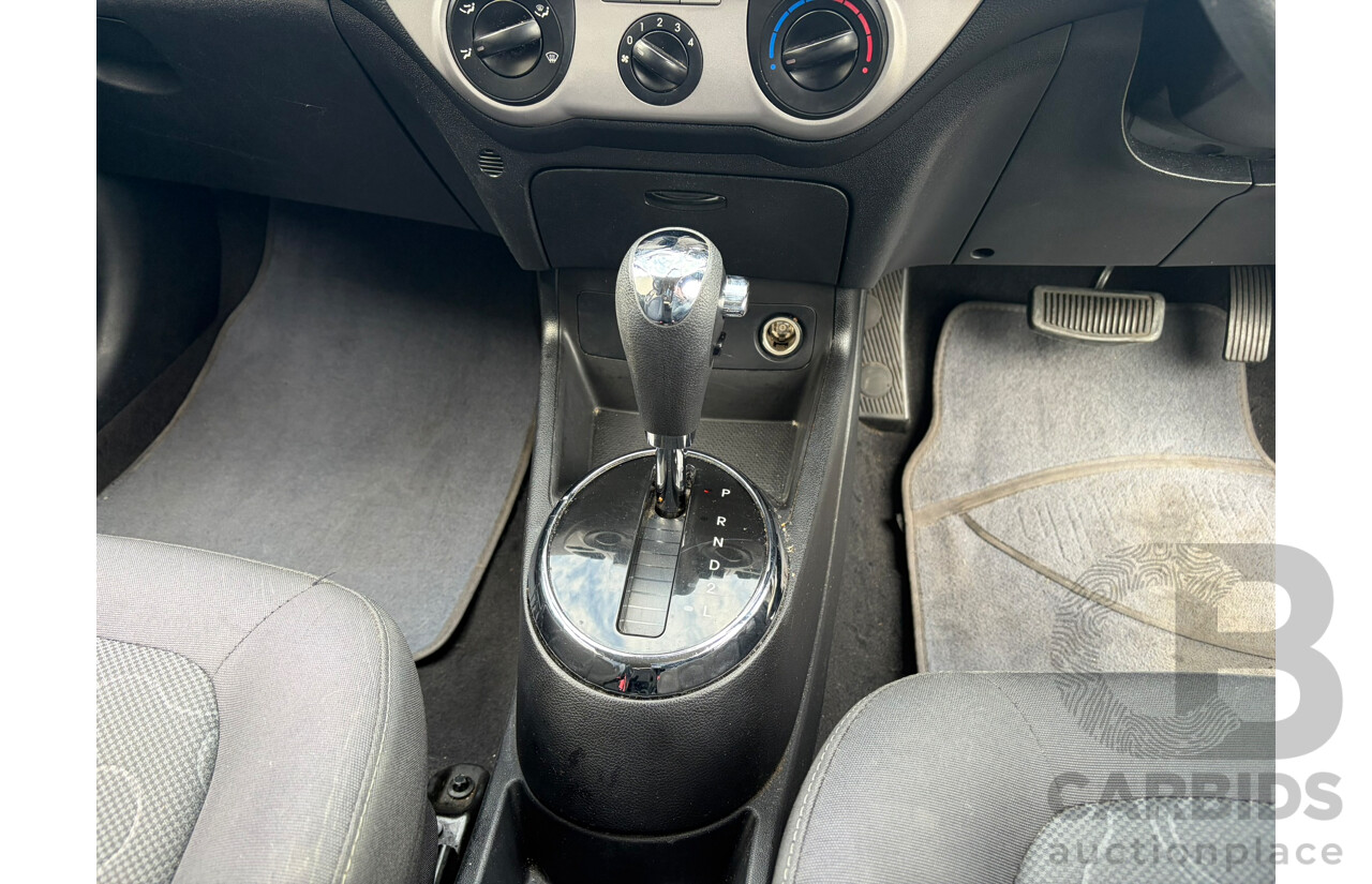 11/2011 Hyundai I20 Active PB MY12 3d Hatchback Silver 1.4L
