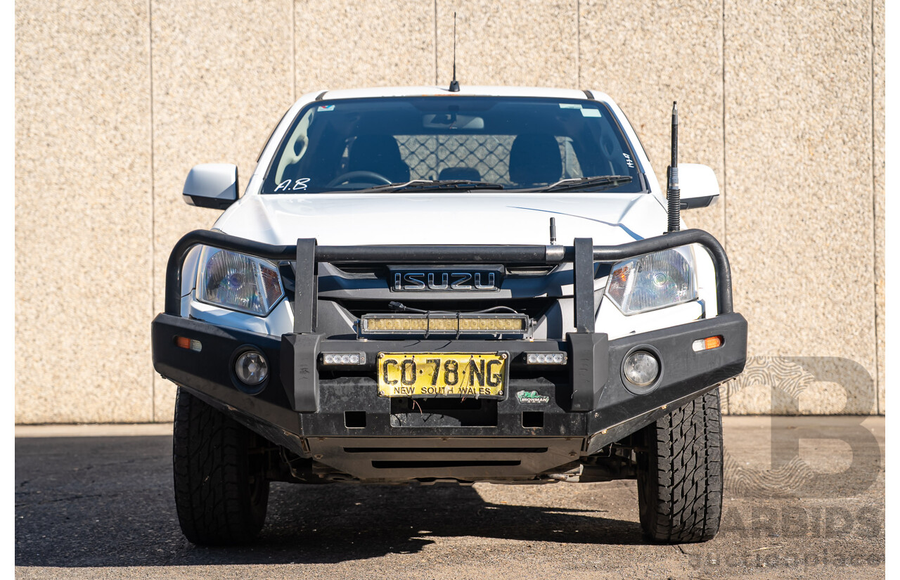 11/2017 Isuzu D-Max SX (4x4) TF MY17 Crew C/Chas White Turbo Diesel 3.0L