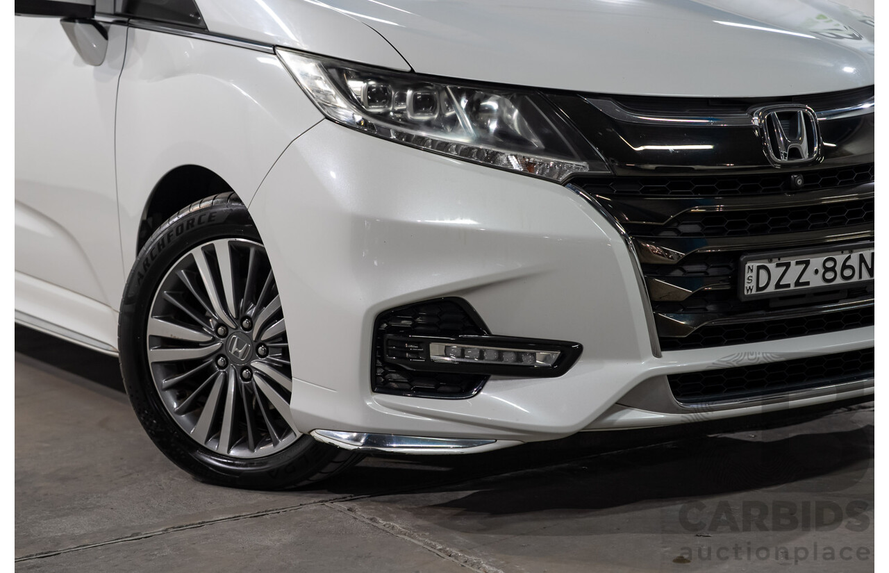 01/2019 Honda Odyssey VTi-L RC MY19 4D Wagon White 2.4L
