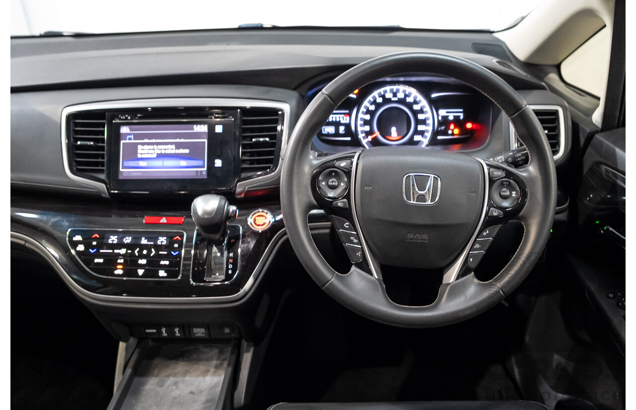 01/2019 Honda Odyssey VTi-L RC MY19 4D Wagon White 2.4L