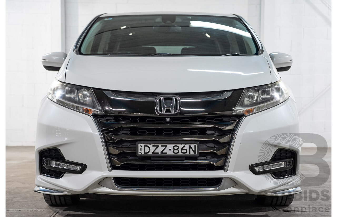 01/2019 Honda Odyssey VTi-L RC MY19 4D Wagon White 2.4L