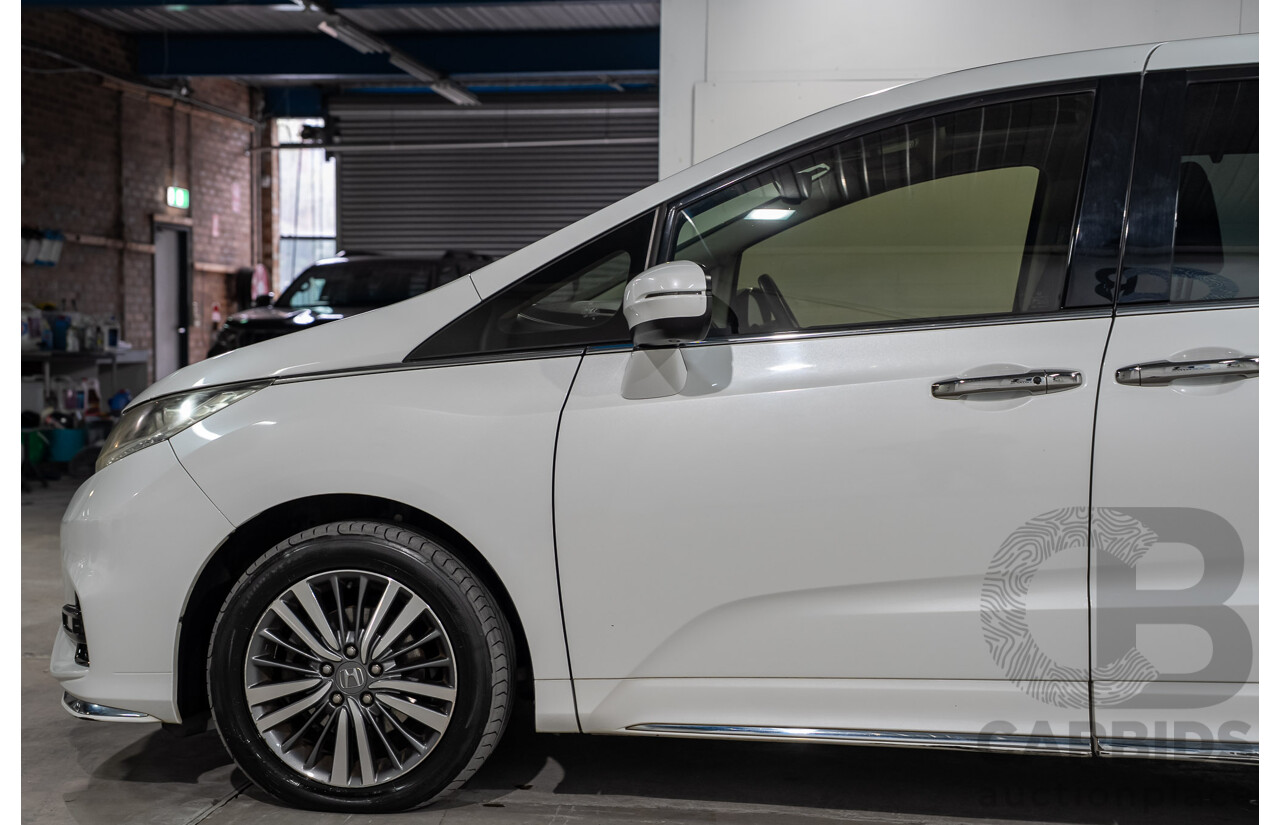 01/2019 Honda Odyssey VTi-L RC MY19 4D Wagon White 2.4L