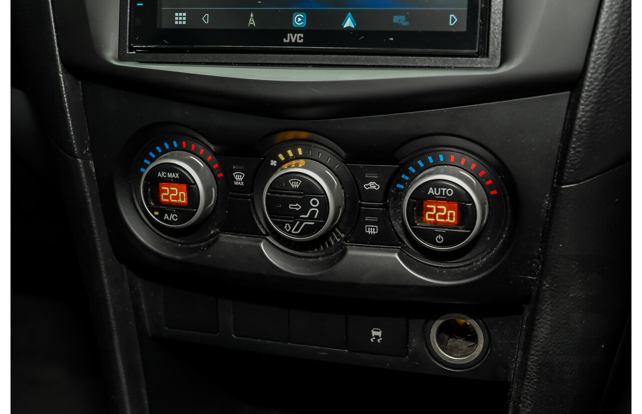 10/2015 Mazda BT-50 XTR Hi-Rider (RWD) MY16 Dual Cab Utility True Black Mica Turbo Diesel 3.2L