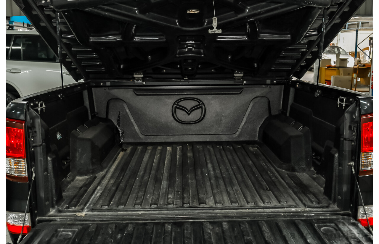 10/2015 Mazda BT-50 XTR Hi-Rider (RWD) MY16 Dual Cab Utility True Black Mica Turbo Diesel 3.2L