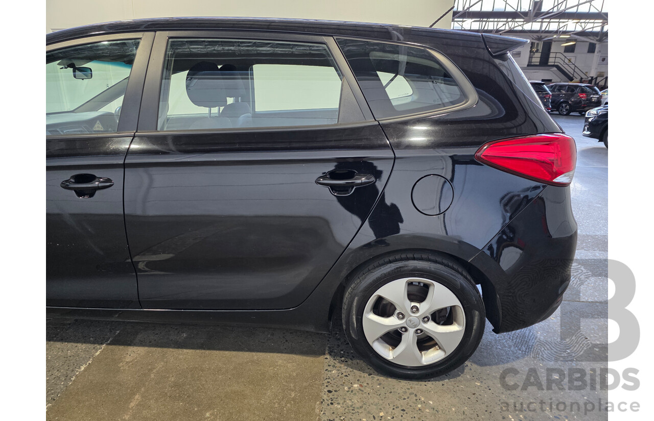 11/2013 Kia Rondo Si RP 4d Wagon Black 1.7L 7 Seats
