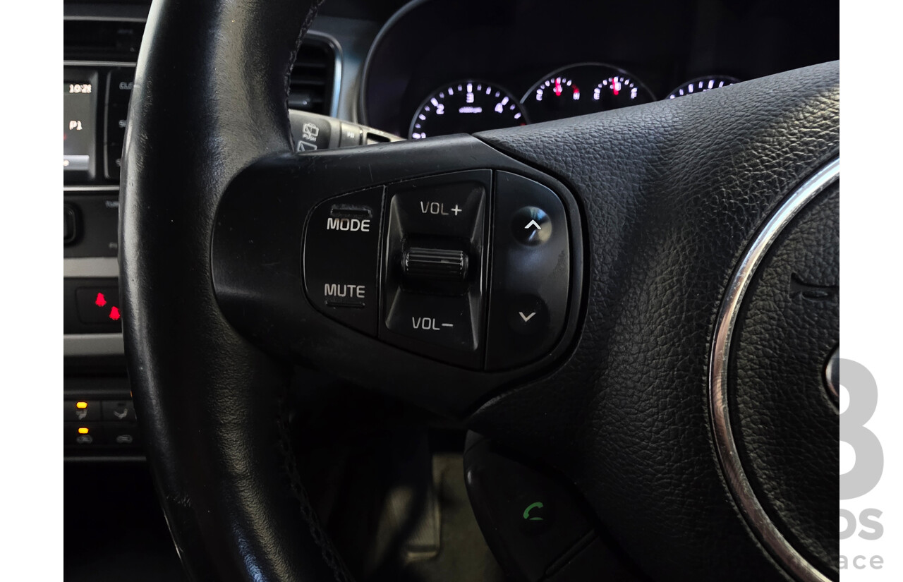 11/2013 Kia Rondo Si RP 4d Wagon Black 1.7L 7 Seats