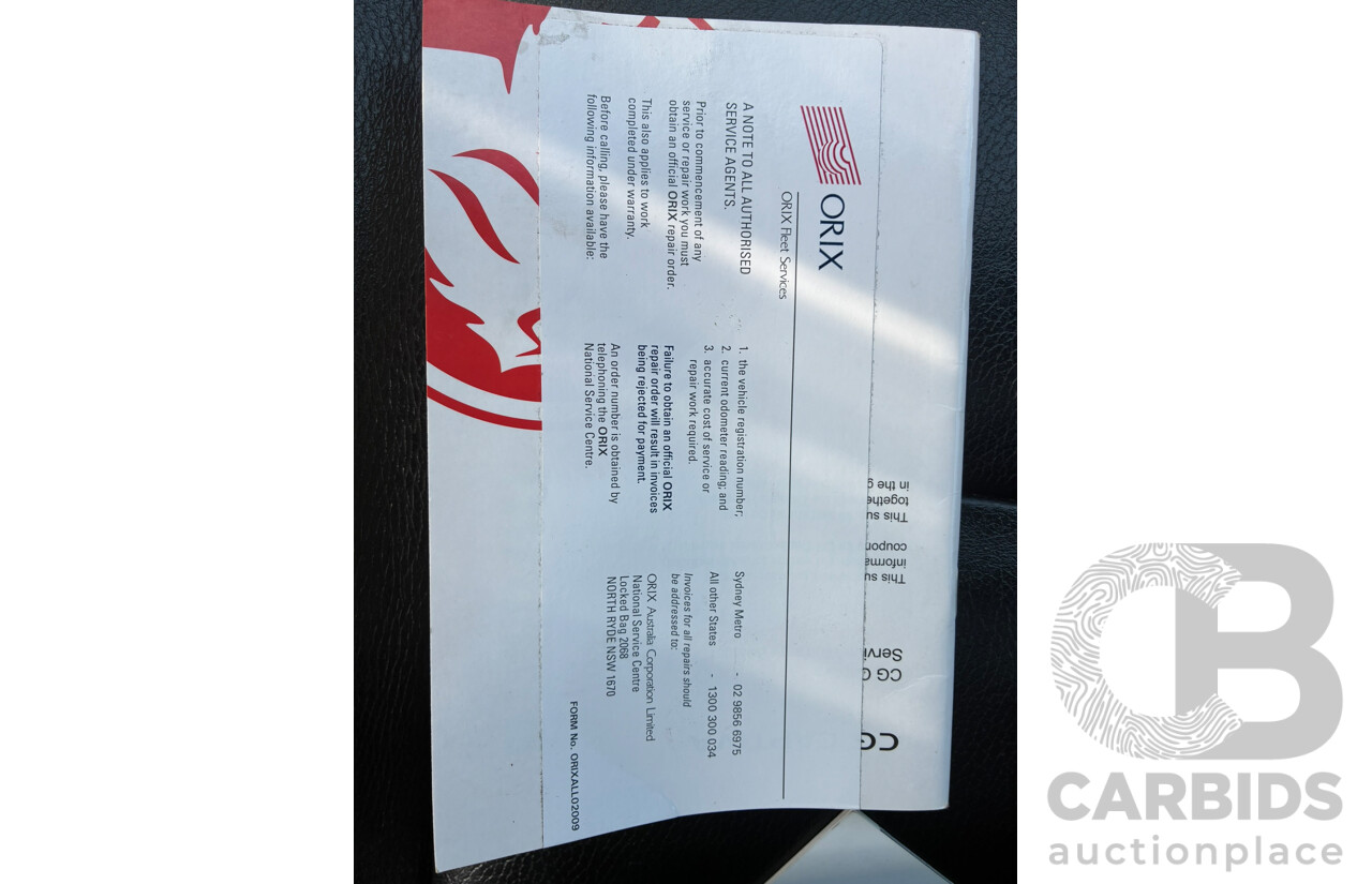 12/2012 Holden Captiva 7 LX (4x4) AWD CG MY12 4D 7 Seat Wagon White Turbo Diesel 2.2L