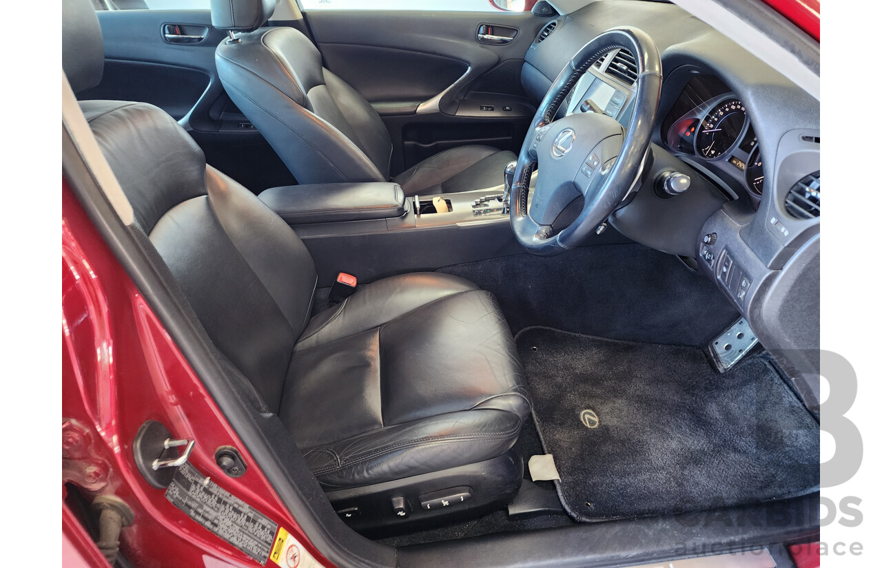 04/2008 Lexus Is250 Prestige GSE20R 4d Sedan Marron 2.5L