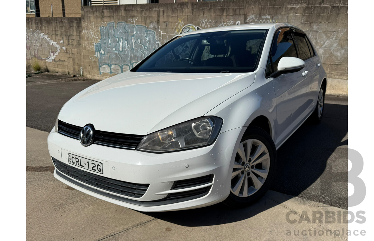 01/2014 Volkswagen Golf 90 TSI COMFORTLINE FWD AU MY14 5D Hatchback White 1.4L