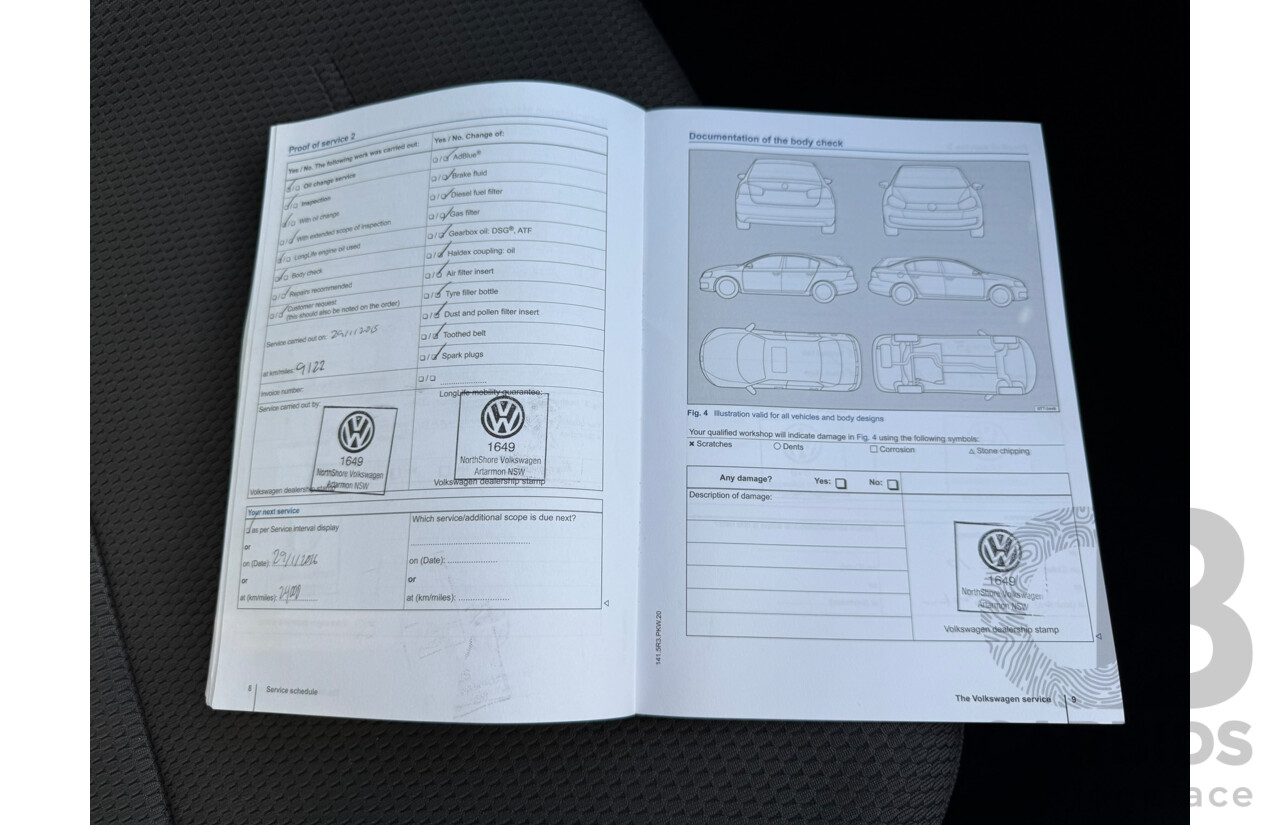 01/2014 Volkswagen Golf 90 TSI COMFORTLINE FWD AU MY14 5D Hatchback White 1.4L