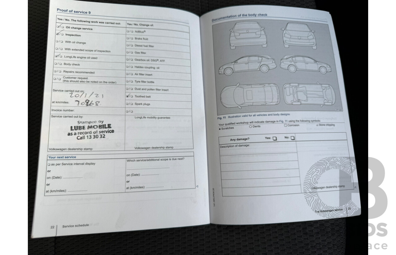 01/2014 Volkswagen Golf 90 TSI COMFORTLINE FWD AU MY14 5D Hatchback White 1.4L