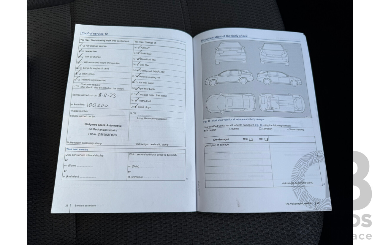 01/2014 Volkswagen Golf 90 TSI COMFORTLINE FWD AU MY14 5D Hatchback White 1.4L