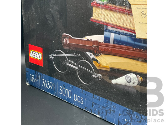 LEGO HARRY POTTER (76391) Hogwarts Icons - Collectors' Edition