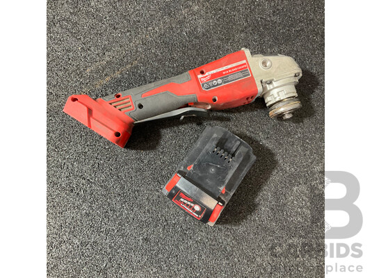 MILWAUKEE M18 FUEL Brushless Angle Grinder (BLSAG125XPD) with 5.0Ah Battery