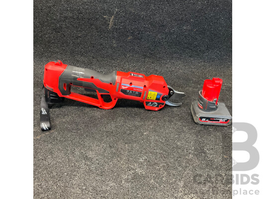 MILWAUKEE M12 Brushless Pruning Sheer (M12BLPSH) with 5.0Ah Battery