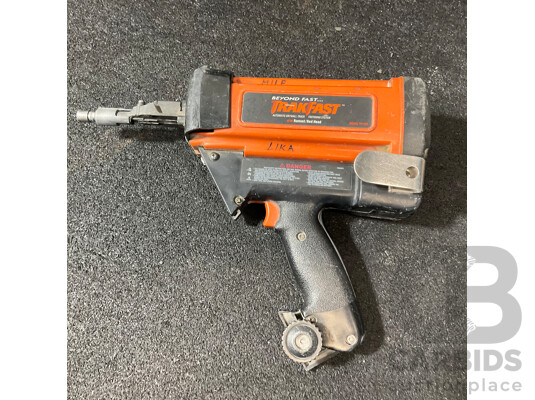 RAMSET Trakfest (TF1100) Gas-powered Fastening Tool