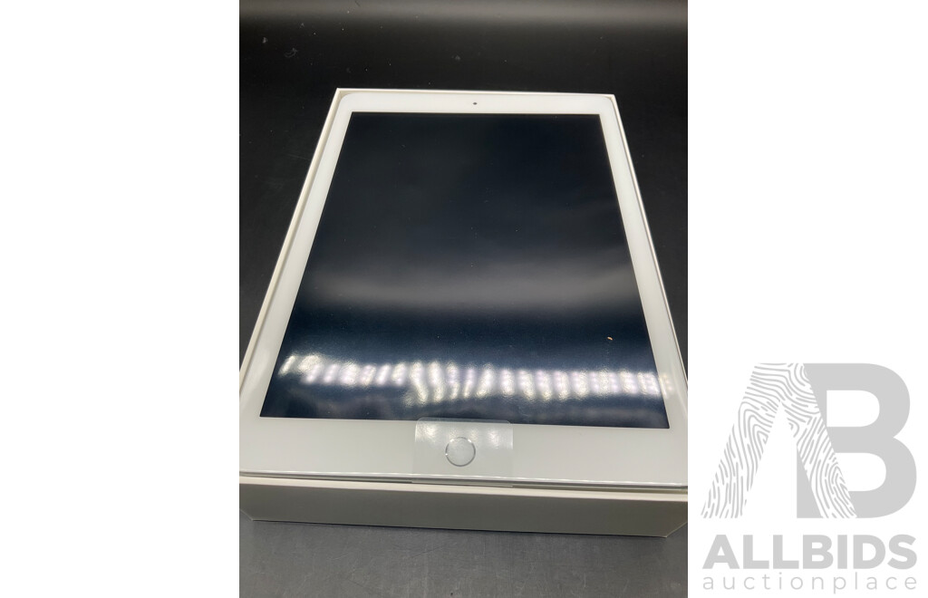APPLE IPad 5th Generation (Wi-Fi Only) , APPLE Pencil (1st Generation) , USB-C Adaptor
