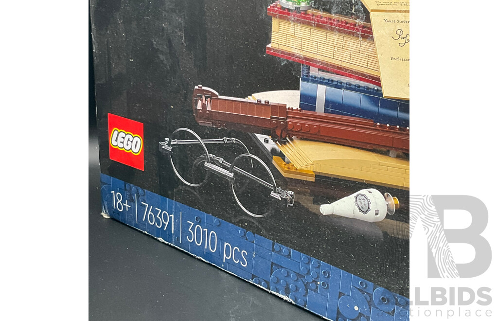 LEGO HARRY POTTER (76391) Hogwarts Icons - Collectors' Edition