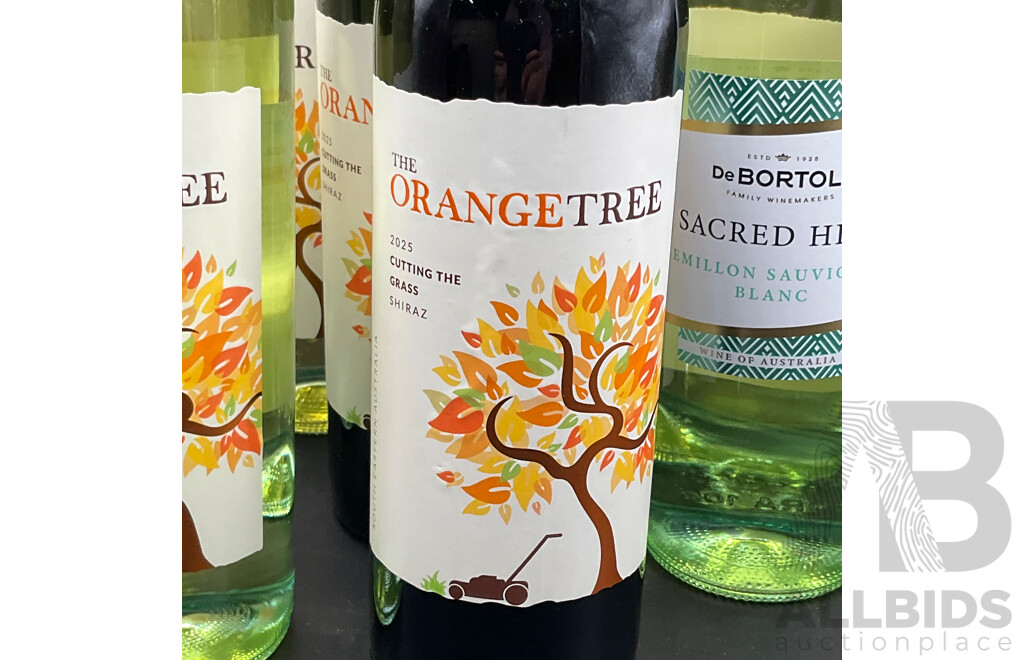 The Orange Tree 2025 Chardonnay (6x), Shiraz (2x) and DeBortoli Savignon Blanck (1x) - 700ml - Lot of 9