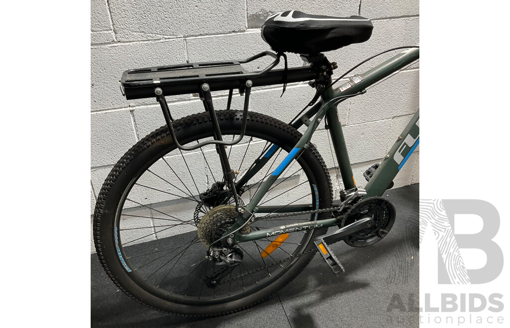 Fluid Momentum Mountain Bike
