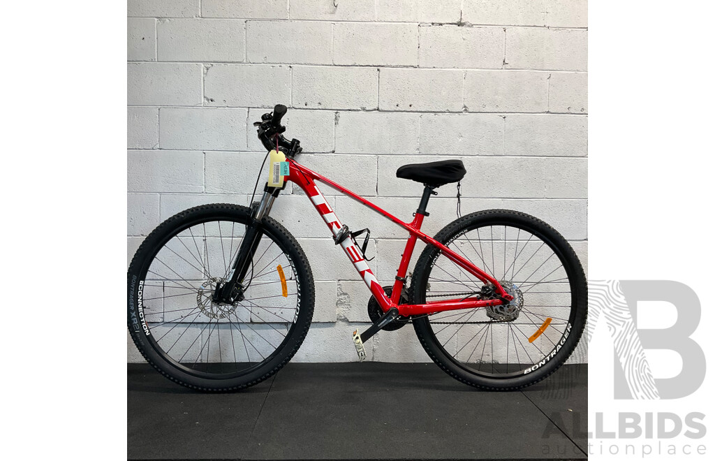 Trek Marlin 6 Mountain Bike