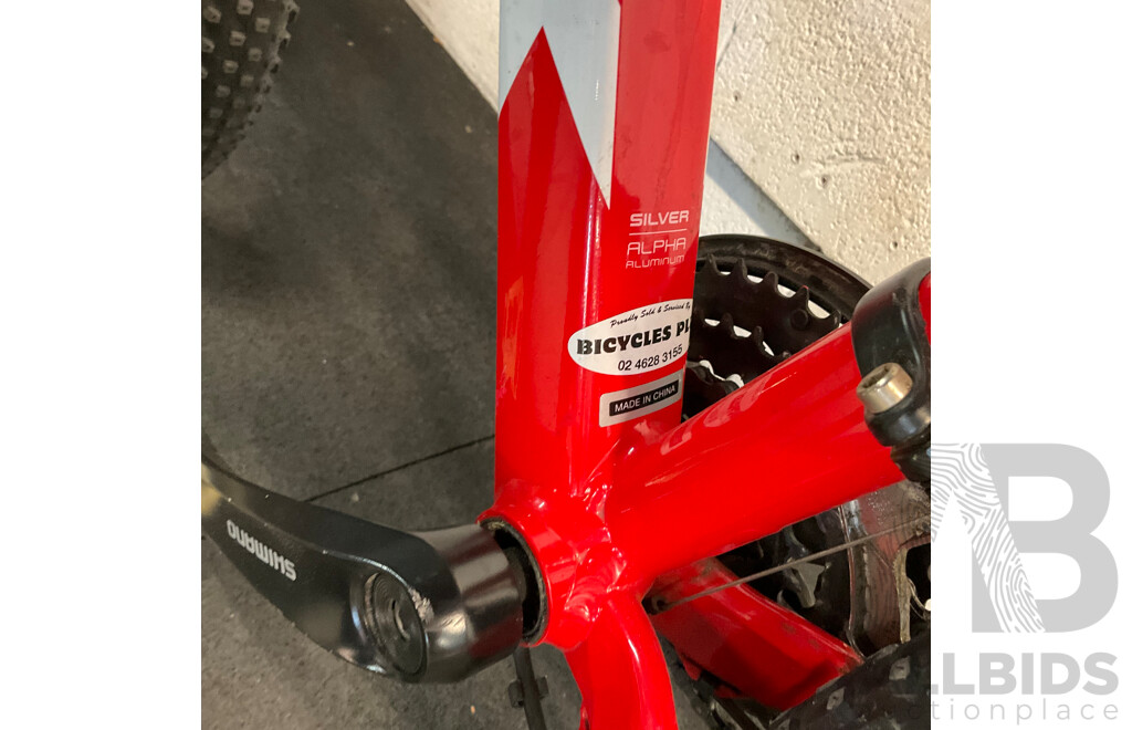 Trek Marlin 6 Mountain Bike