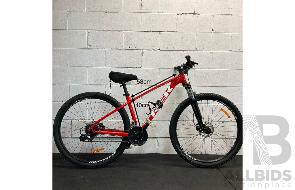 Trek Marlin 6 Mountain Bike