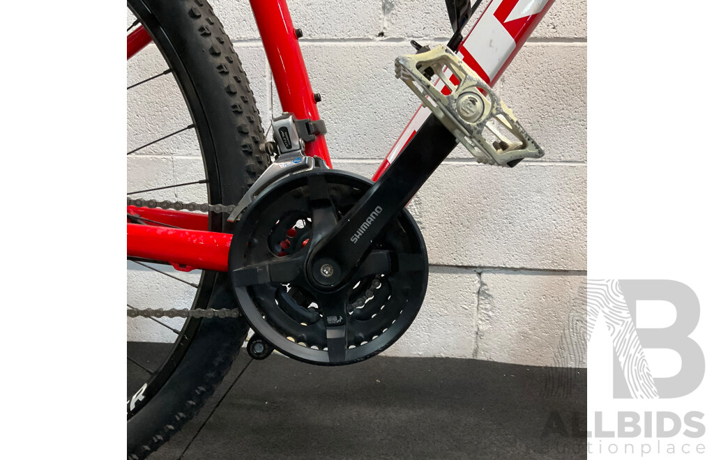Trek Marlin 6 Mountain Bike