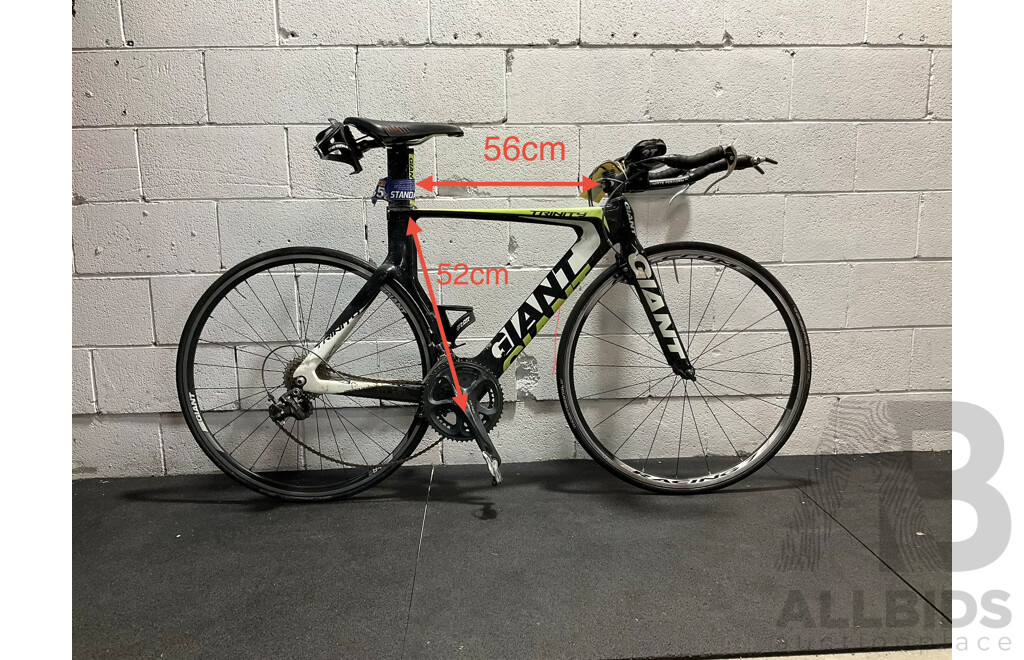 GIANT Trinity Composite Road Bike