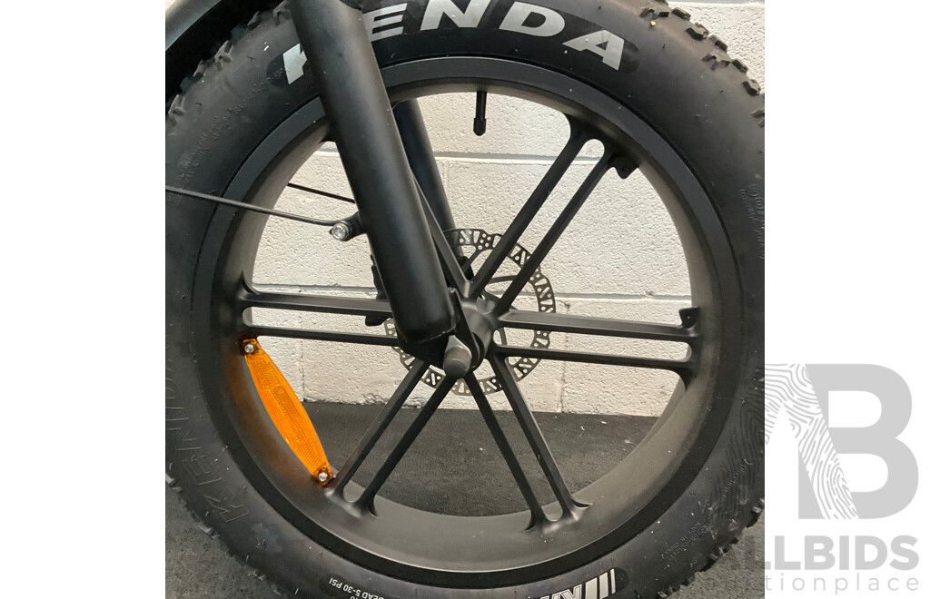 VOMO V8 Fat Tyre Electric Bike