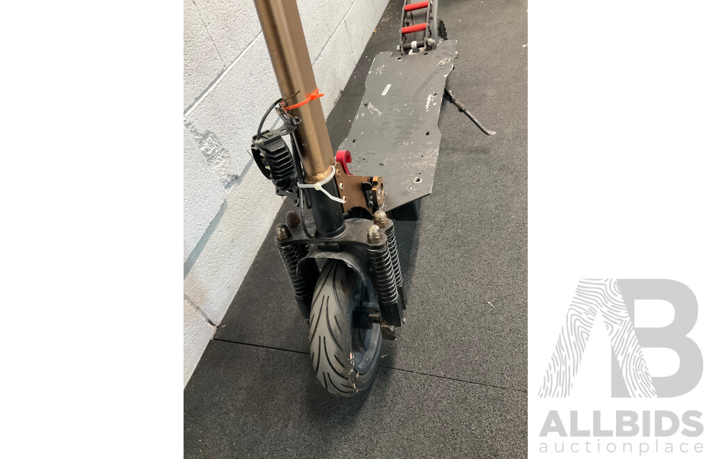 WOLONGGU Electric Scooter