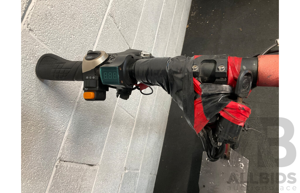 WOLONGGU Electric Scooter