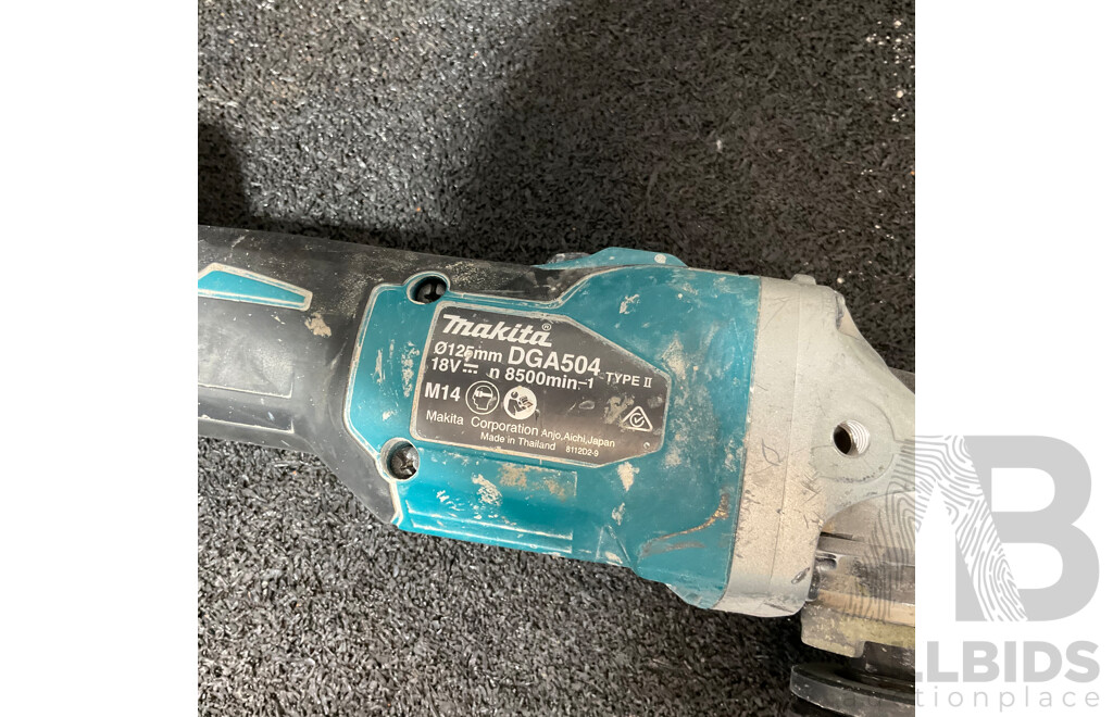 MAKITA 18v  Brushless Angle Grinder (DGA504) with 5.0Ah with Battery