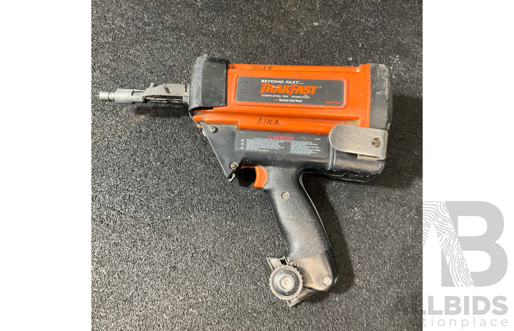 RAMSET Trakfest (TF1100) Gas-powered Fastening Tool