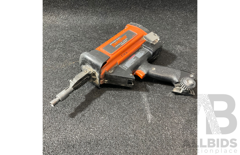 RAMSET Trakfest (TF1100) Gas-powered Fastening Tool
