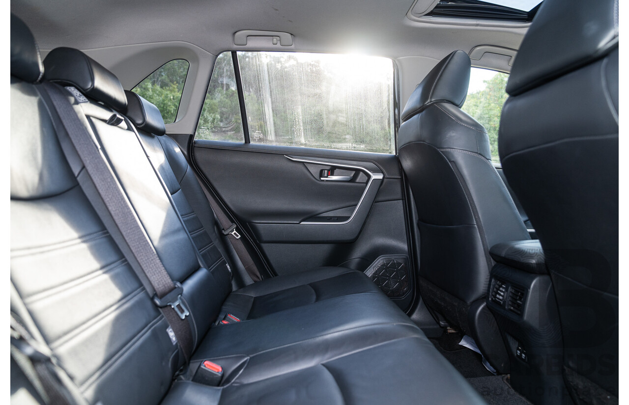 01/2019 Toyota Rav4 Cruiser MXAA52R MY19 4d Wagon Attitude Black Pearl 2.0L