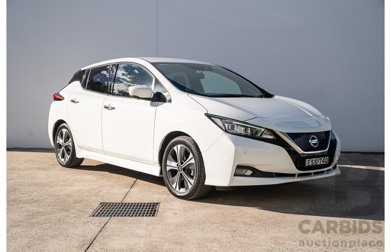 02/2022 Nissan Leaf EV ZE1 MY22 4d Hatchback Arctic White Battery Electric Vehicle 110kw