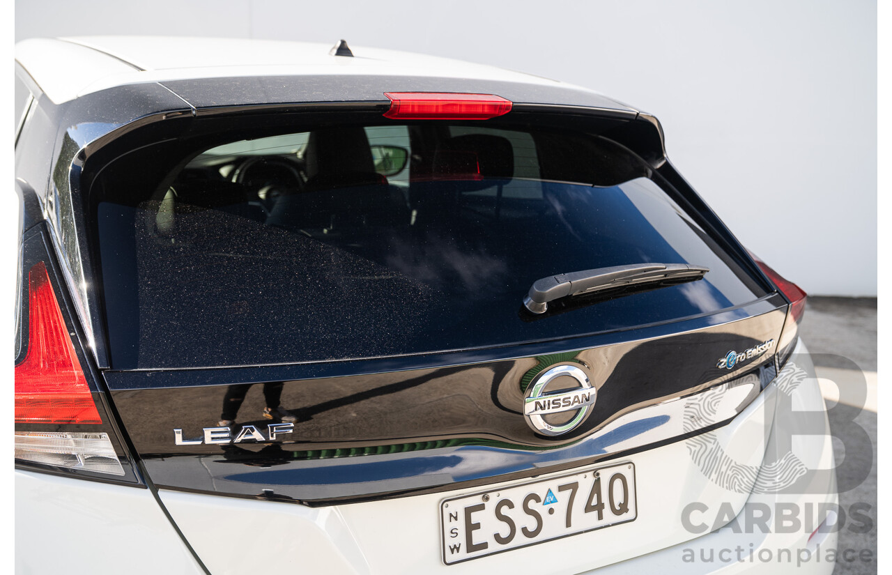 02/2022 Nissan Leaf EV ZE1 MY22 4d Hatchback Arctic White Battery Electric Vehicle 110kw