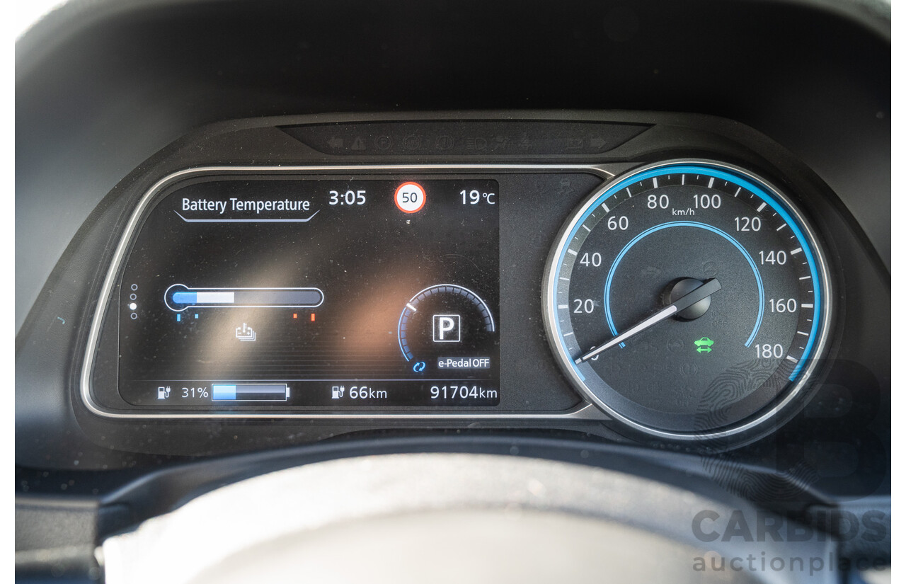 02/2022 Nissan Leaf EV ZE1 MY22 4d Hatchback Arctic White Battery Electric Vehicle 110kw