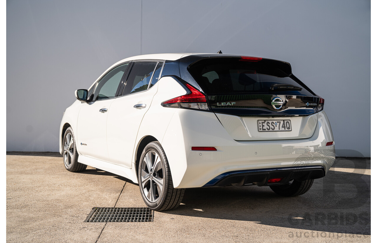 02/2022 Nissan Leaf EV ZE1 MY22 4d Hatchback Arctic White Battery Electric Vehicle 110kw