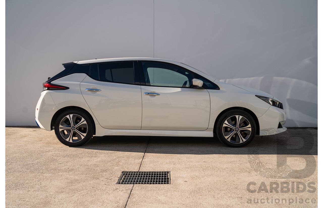 02/2022 Nissan Leaf EV ZE1 MY22 4d Hatchback Arctic White Battery Electric Vehicle 110kw