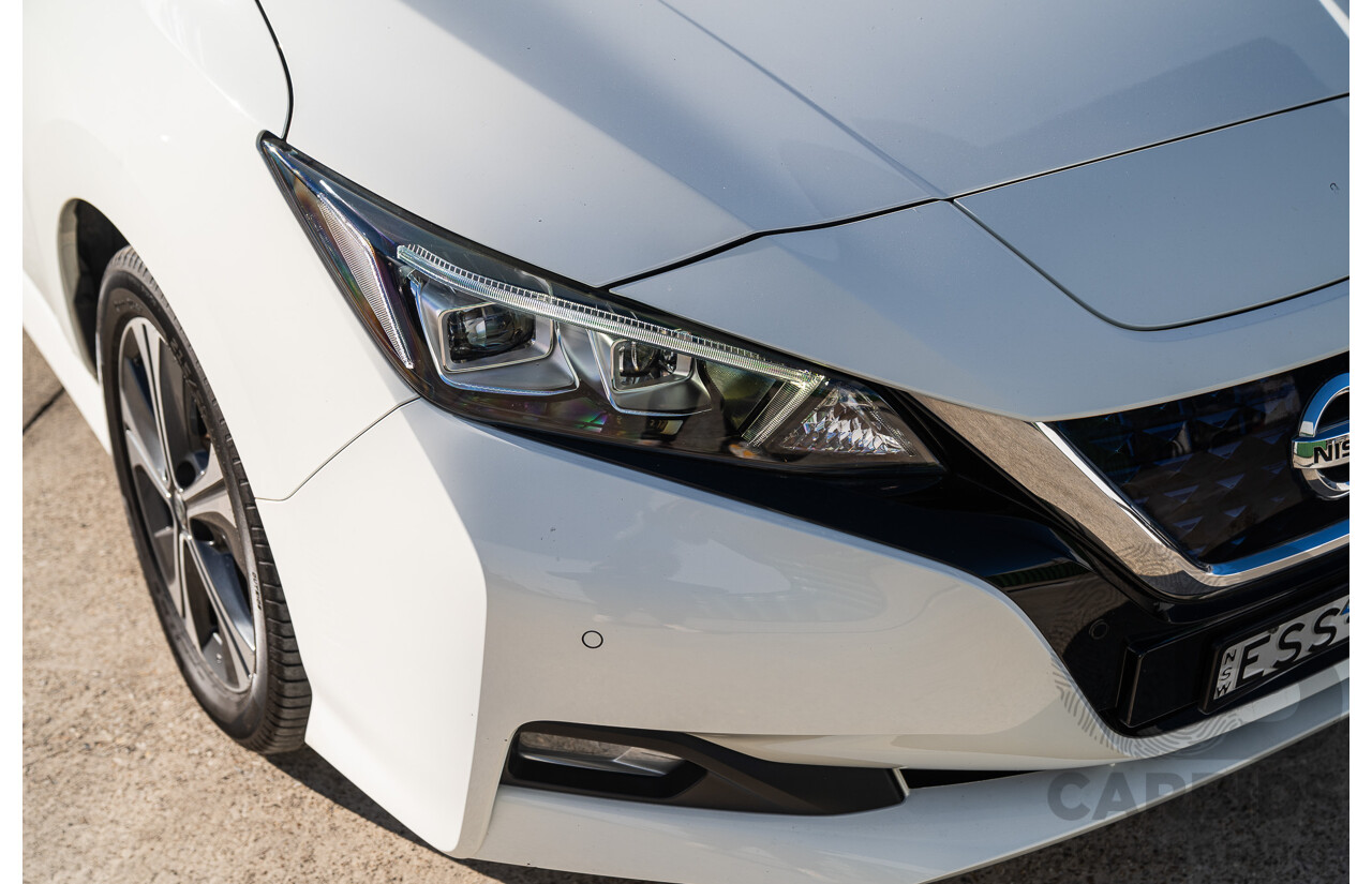 02/2022 Nissan Leaf EV ZE1 MY22 4d Hatchback Arctic White Battery Electric Vehicle 110kw