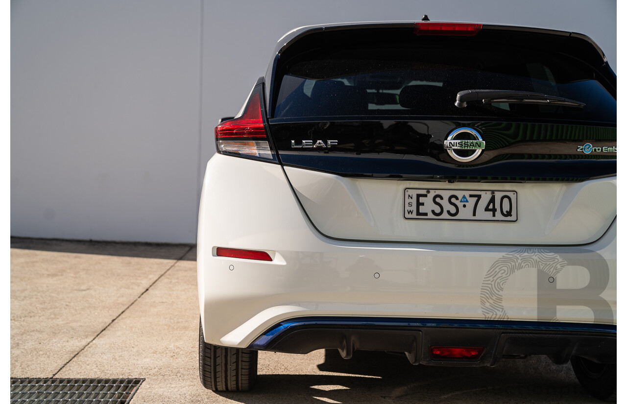 02/2022 Nissan Leaf EV ZE1 MY22 4d Hatchback Arctic White Battery Electric Vehicle 110kw