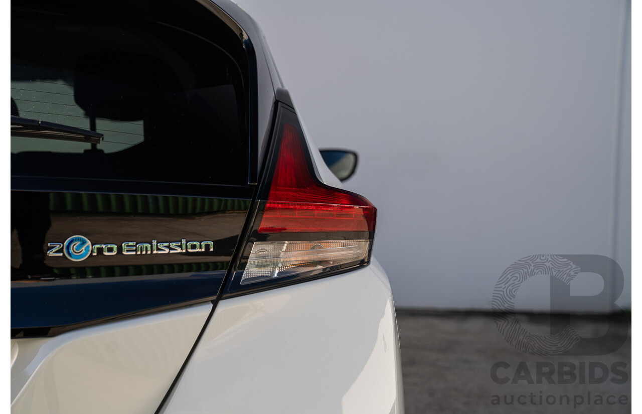 02/2022 Nissan Leaf EV ZE1 MY22 4d Hatchback Arctic White Battery Electric Vehicle 110kw