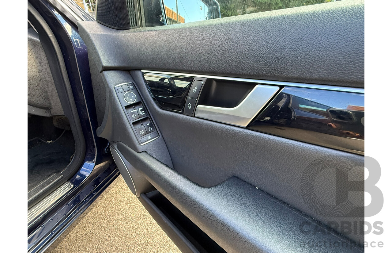 12/2012 Mercedes-Benz C200 BE RWD W204 MY12 4D Sedan Cavansite Blue Metallic 1.8L